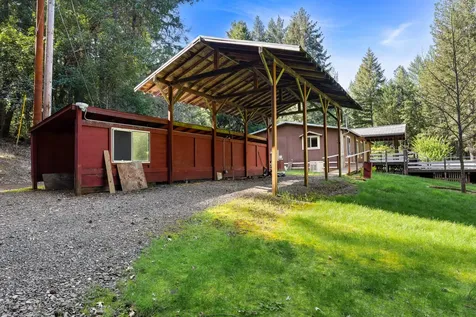 332 Bull Creek Road Grants Pass OR 97527