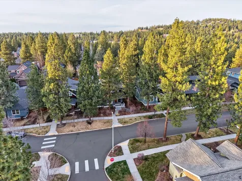 2484 NW Sacagawea Lane Bend OR 97703