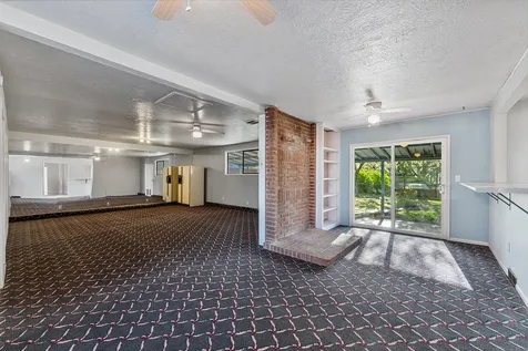 1245 Valley View Drive Medford OR 97504