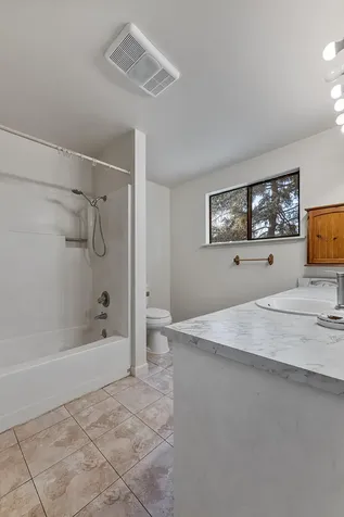 1245 Valley View Drive Medford OR 97504