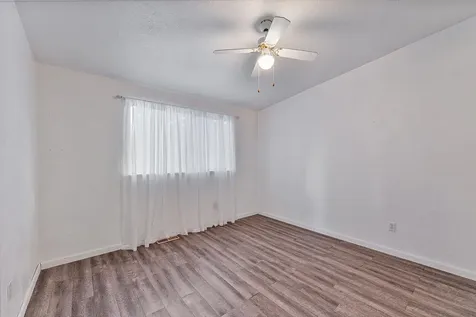 1245 Valley View Drive Medford OR 97504