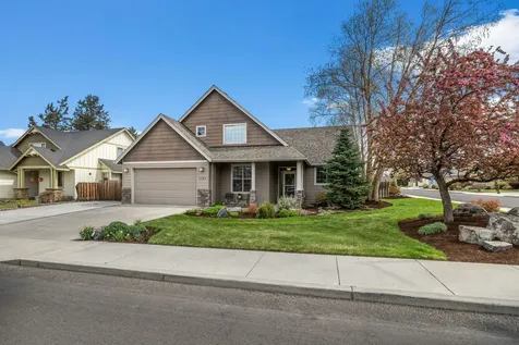 2546 NW 22nd Street Redmond OR 97756