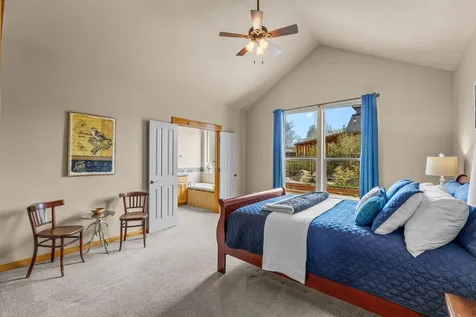 2546 NW 22nd Street Redmond OR 97756