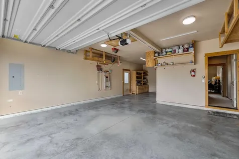 2546 NW 22nd Street Redmond OR 97756
