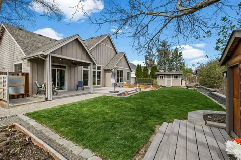 2546 NW 22nd Street Redmond OR 97756