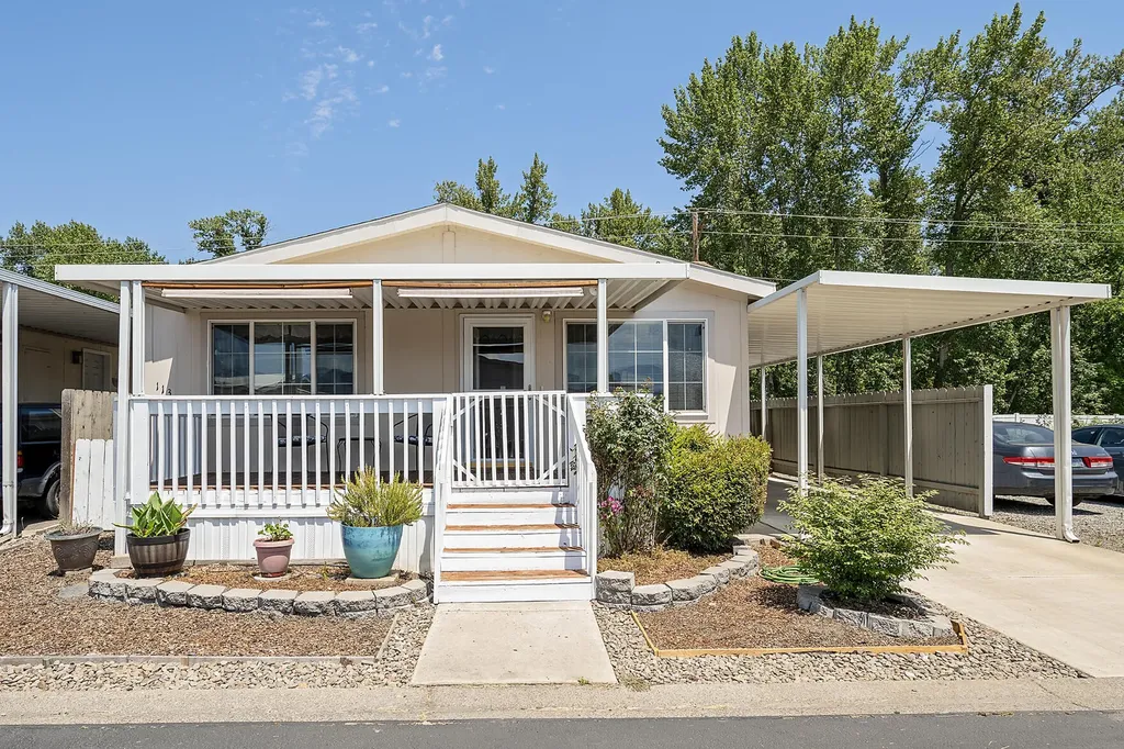 3555 S Pacific Highway Medford OR 97501