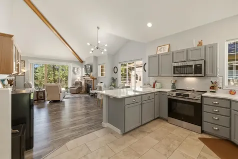 5048 Swallow Court Klamath Falls OR 97601