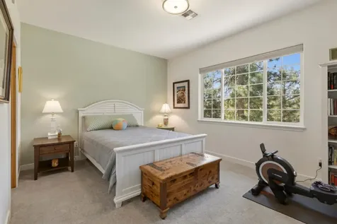 5048 Swallow Court Klamath Falls OR 97601