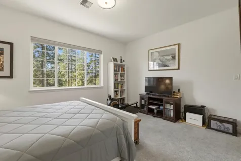 5048 Swallow Court Klamath Falls OR 97601