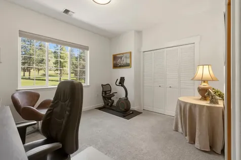 5048 Swallow Court Klamath Falls OR 97601
