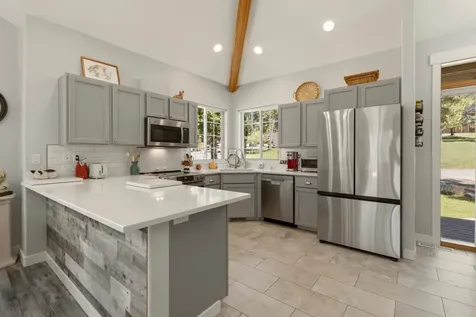 5048 Swallow Court Klamath Falls OR 97601