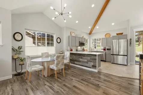 5048 Swallow Court Klamath Falls OR 97601