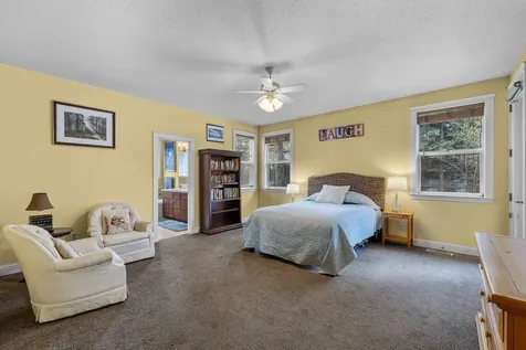927 SE Briarwood Court Bend OR 97702