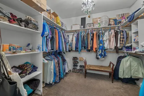 927 SE Briarwood Court Bend OR 97702