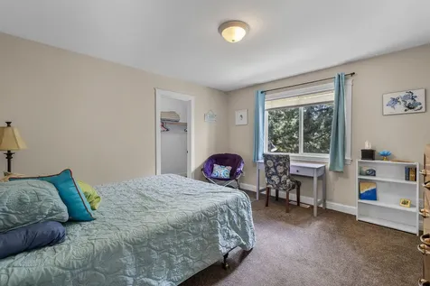 927 SE Briarwood Court Bend OR 97702