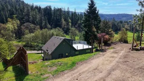 255 Shipley Terrace Prospect OR 97536