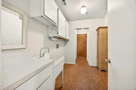 536 Parkside Drive Ashland OR 97520