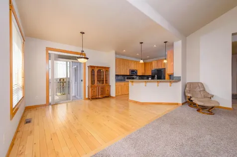 2372 NW Hazelwood Avenue Redmond OR 97756