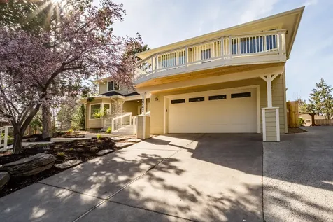 2742 NW Scandia Loop Bend OR 97703
