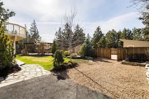 2742 NW Scandia Loop Bend OR 97703