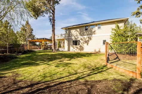 2742 NW Scandia Loop Bend OR 97703