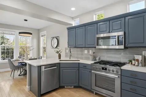 61425 Davis Lake Loop Bend OR 97702