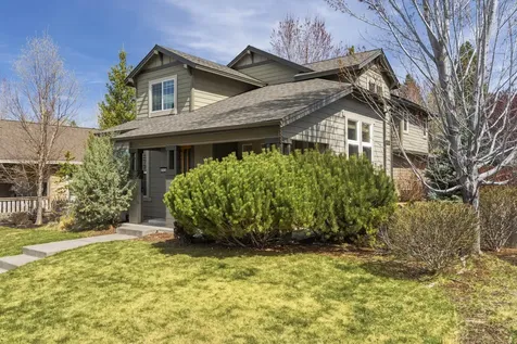 61425 Davis Lake Loop Bend OR 97702