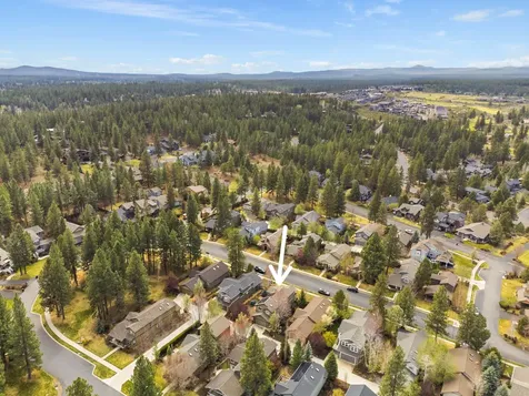 61425 Davis Lake Loop Bend OR 97702