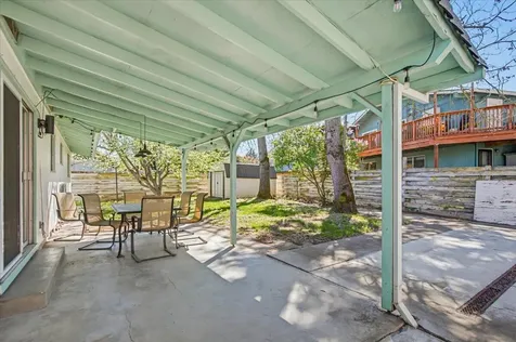 2764 Ruth Drive Medford OR 97504