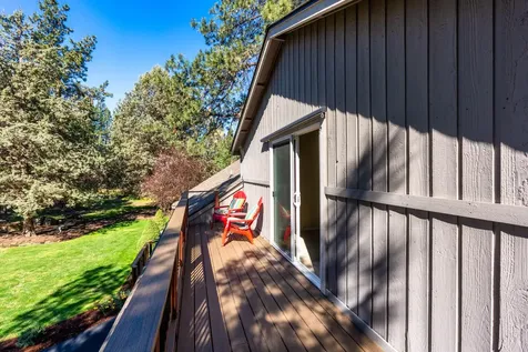 60596 Springtree Court Bend OR 97702
