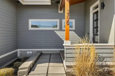 3759 SW 45th Street Redmond OR 97756