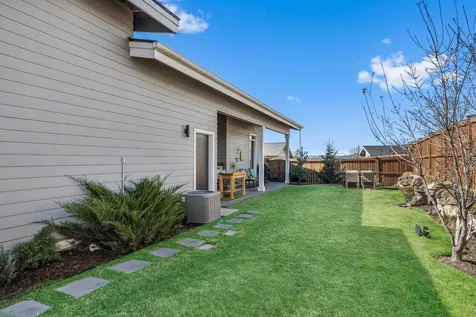 3759 SW 45th Street Redmond OR 97756