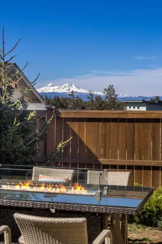3759 SW 45th Street Redmond OR 97756
