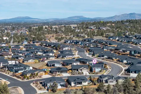 3759 SW 45th Street Redmond OR 97756