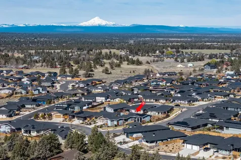 3759 SW 45th Street Redmond OR 97756