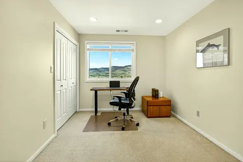 1927 Tamarack Place Ashland OR 97520