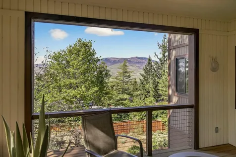 1927 Tamarack Place Ashland OR 97520