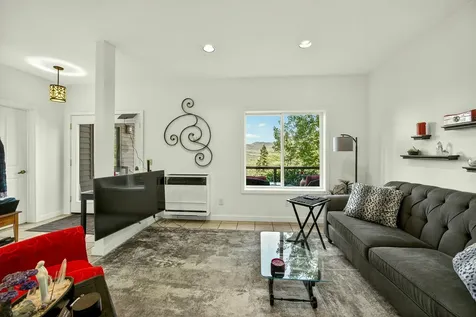 1927 Tamarack Place Ashland OR 97520
