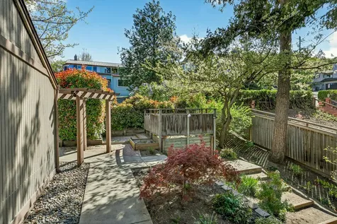 1927 Tamarack Place Ashland OR 97520