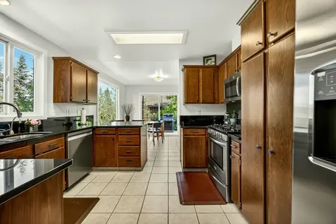 1927 Tamarack Place Ashland OR 97520