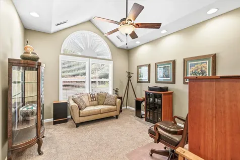 3910 Cherry Lane Medford OR 97504