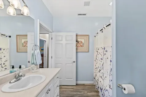 3910 Cherry Lane Medford OR 97504