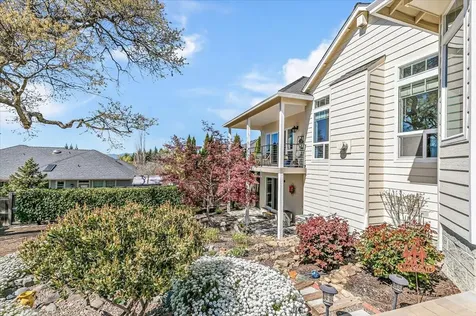 3910 Cherry Lane Medford OR 97504