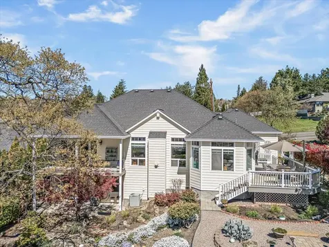 3910 Cherry Lane Medford OR 97504