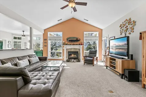 3910 Cherry Lane Medford OR 97504