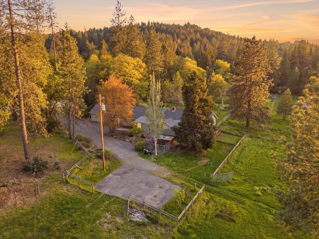 200 Humberd Lane Grants Pass OR 97527