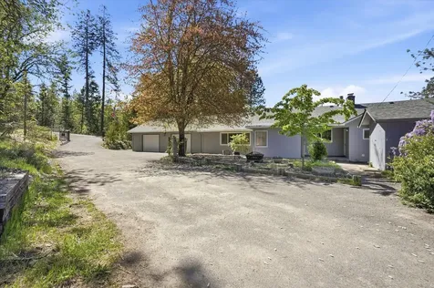 200 Humberd Lane Grants Pass OR 97527
