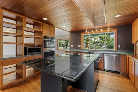 722 NW Sandy Drive Grants Pass OR 97526