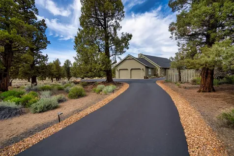 7170 NW River Springs Road Redmond OR 97756