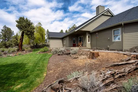 7170 NW River Springs Road Redmond OR 97756